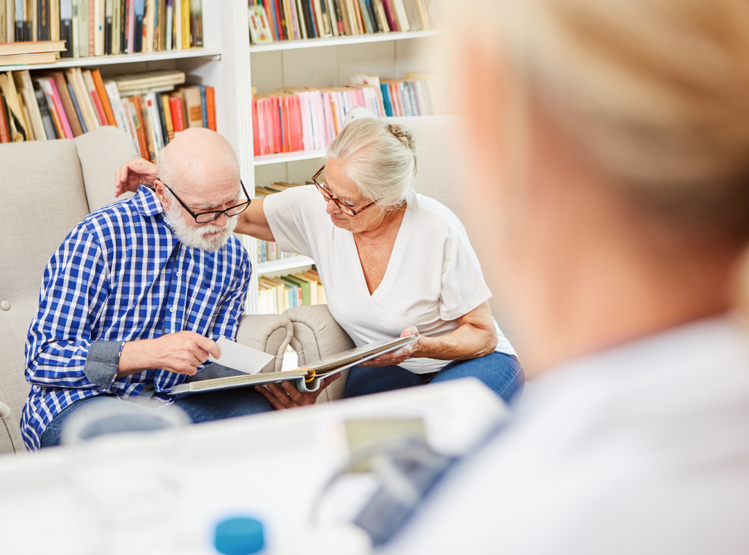 Sensory Activities for Dementia Patients to Try Together